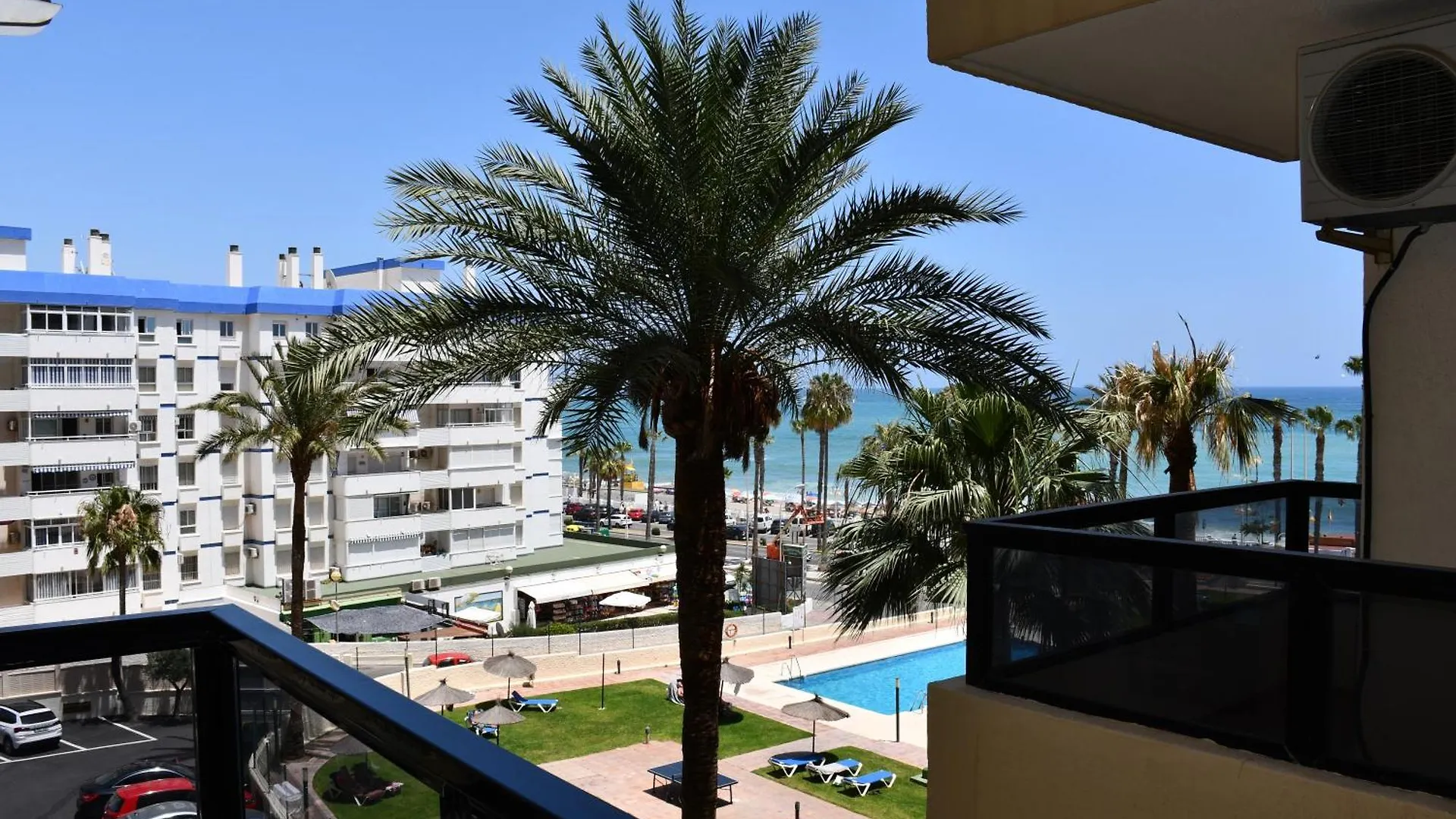 Apartamento Turistico Aloha Playa Benalmadena Apartment